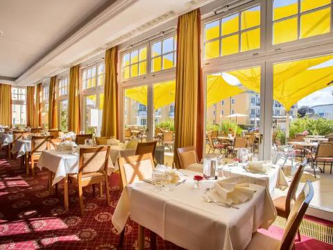 Ein Platz an der Sonne Ein Platz an der Sonne