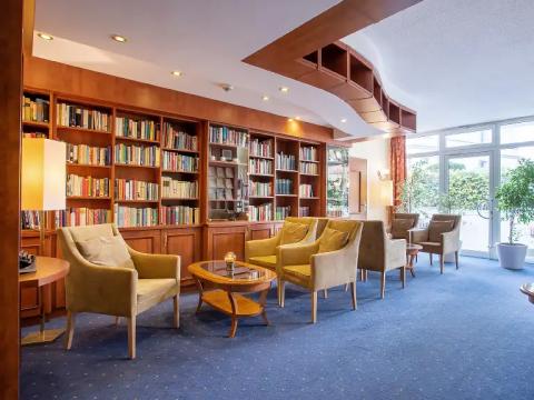 Stöbern Sie in unserer Bibliothek