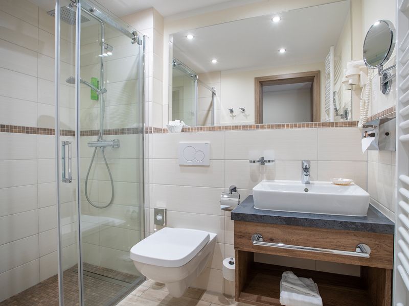 komplett saniertes Badezimmer