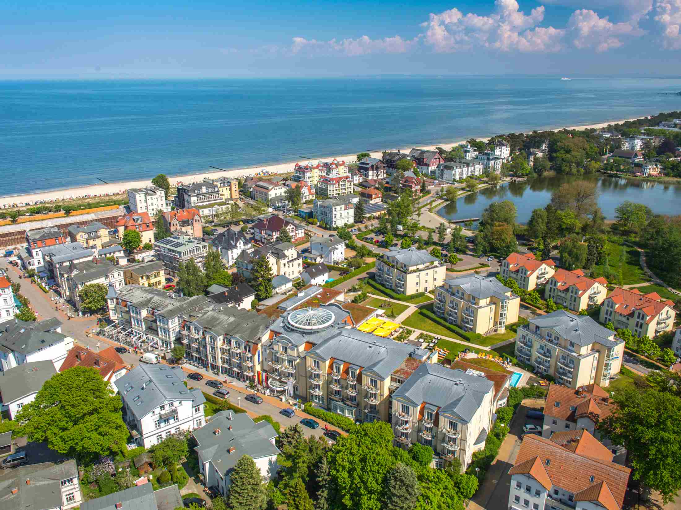Unser Hotel zur Post von ganz oben Unser Hotel zur Post von ganz oben